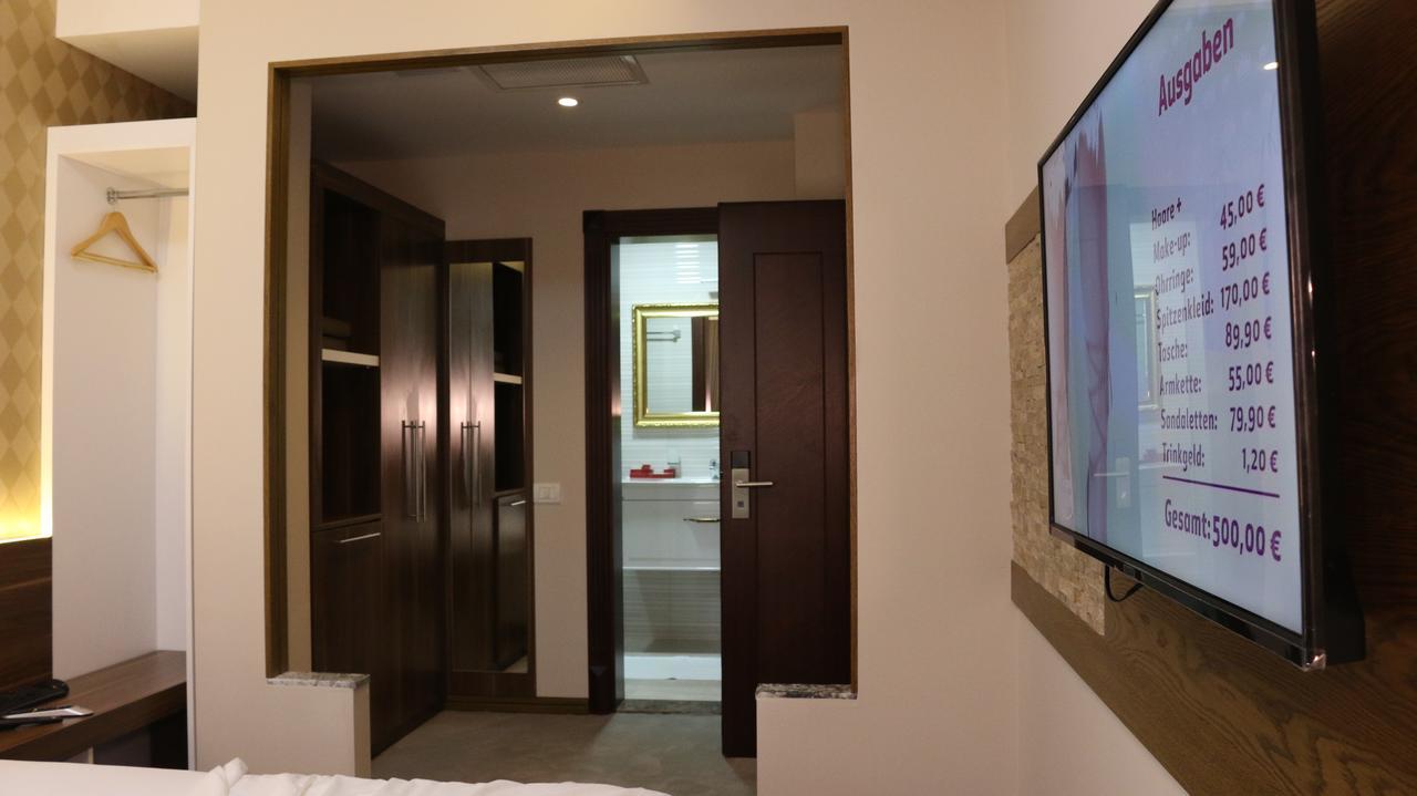 Hotel Admiral Призрен Экстерьер фото